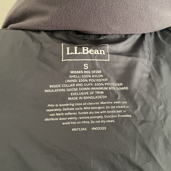 L.L. Bean Gray goose down puffer coat - Picture 8 of 8